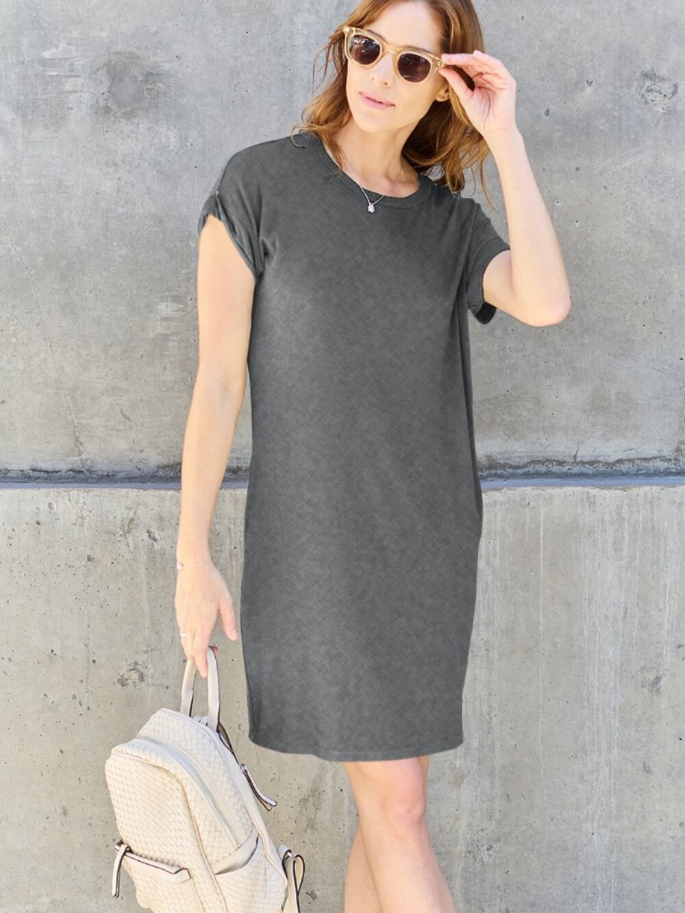 Women High Quality Full Size Round Neck Short Sleeve Dress with Pockets - Picture 6 of 6